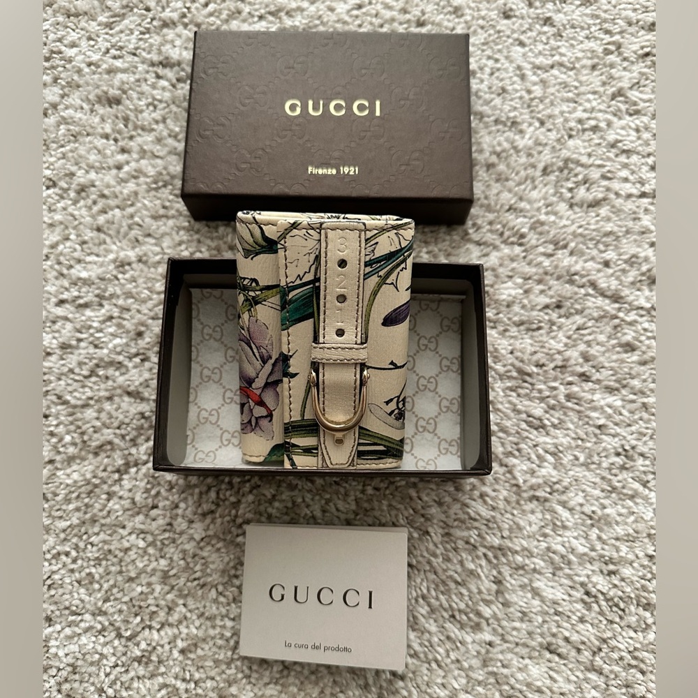Gucci Floral Key Holder